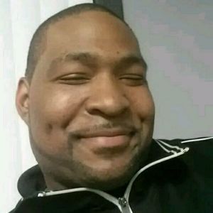 Meet your Posher, Dee